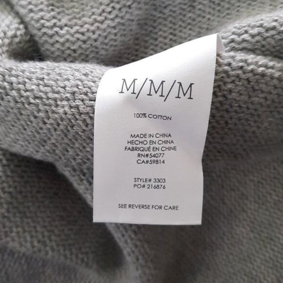 Cabi Grey Vneckline Cable Knit Long Sleeve Oversized Side Slit Sweater Size M - Picture 6 of 9